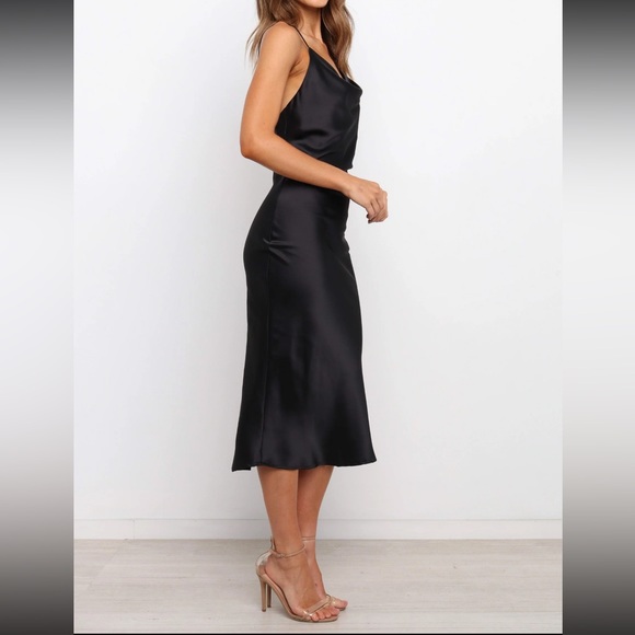 Petal + Pup Black Slip Dress | Runs small | Size 10 - Picture 4 of 4